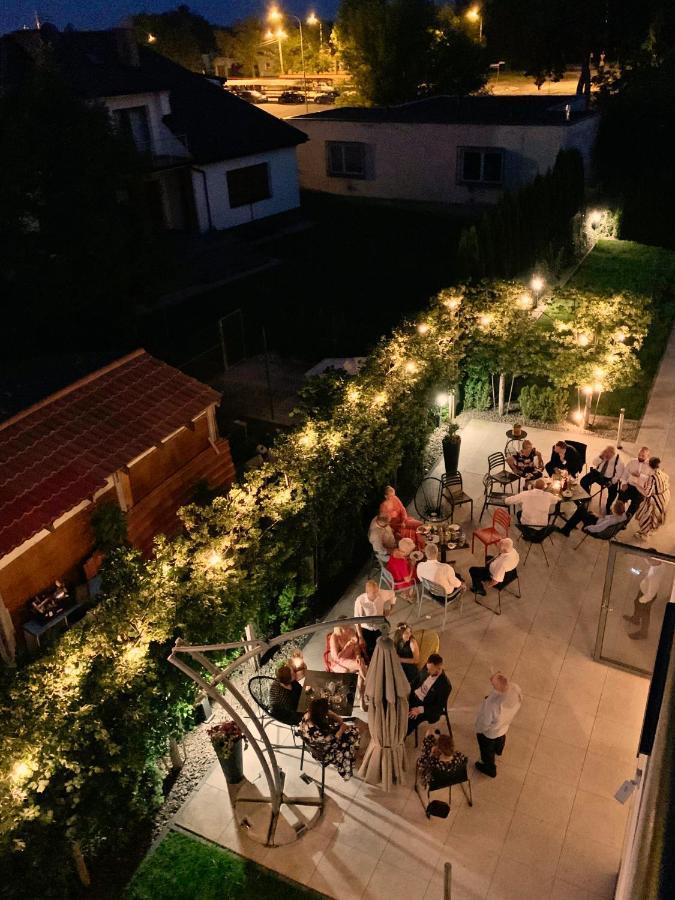 Hotel Mazurek Koło 외부 사진
